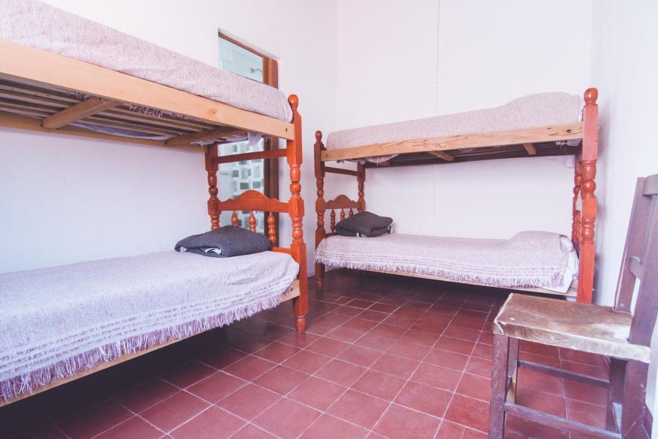 Las Rejas Hostel Salta Exteriör bild